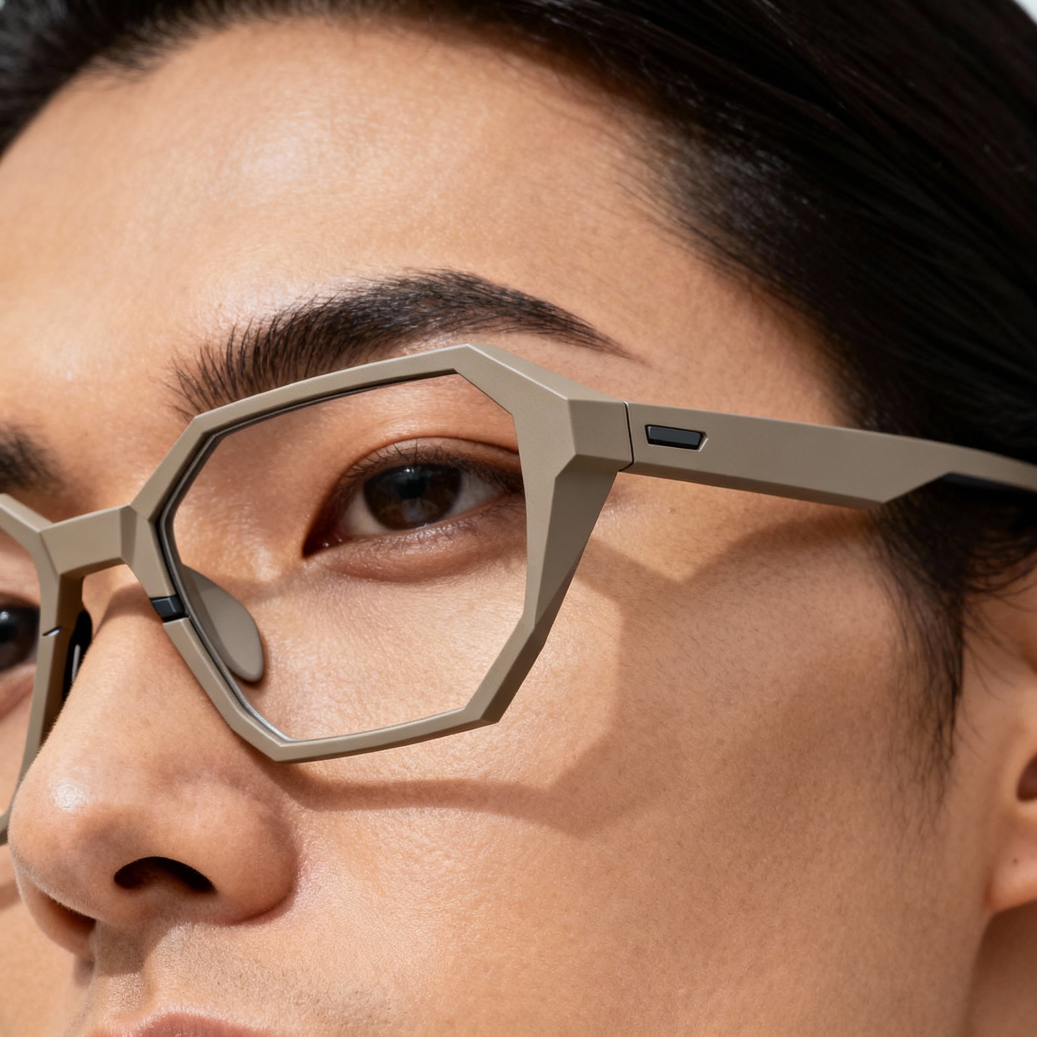 Geometric Glass for Low Bridge