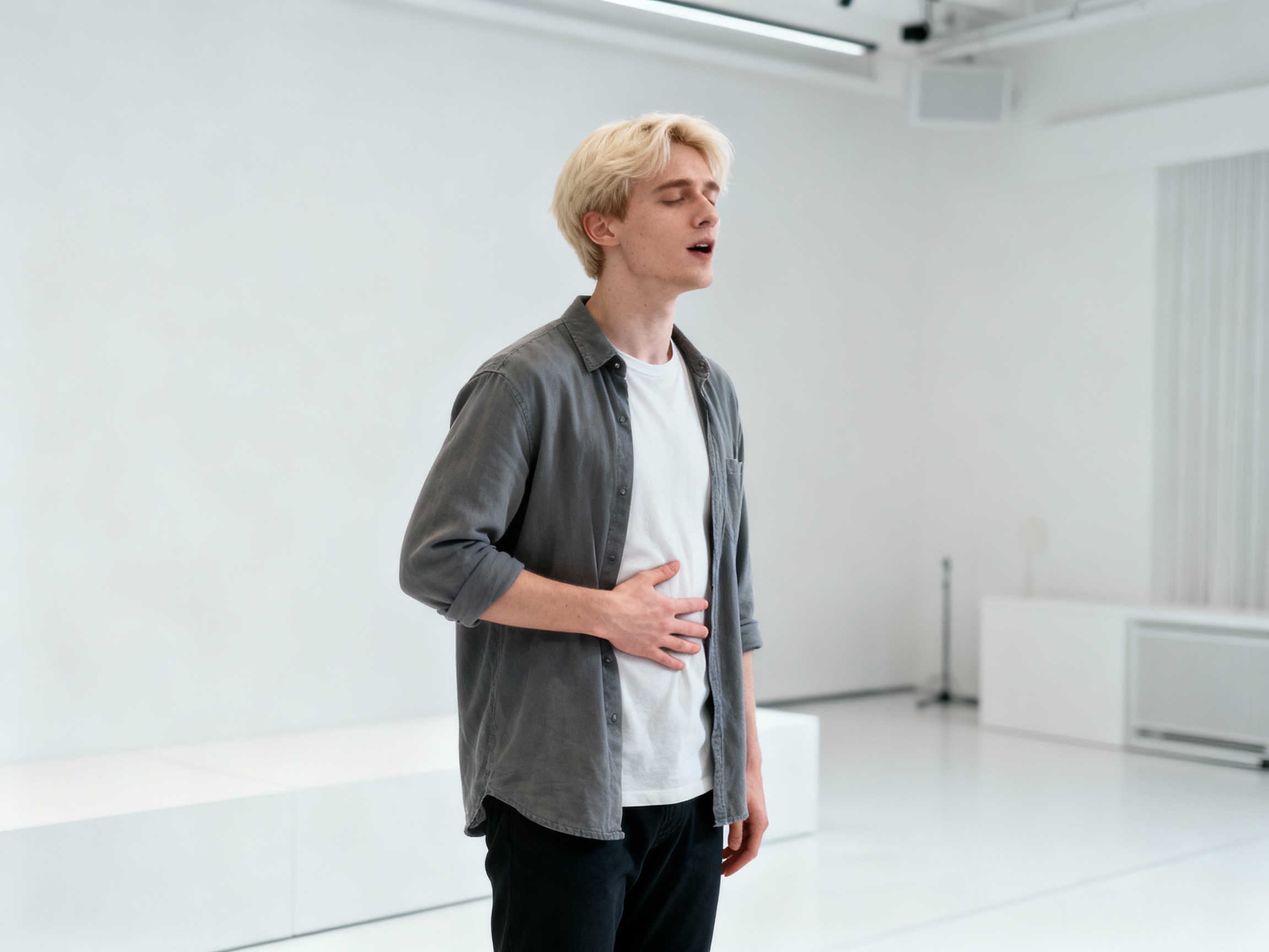 Техника диафрагмального дыхания: правильная осанка и положение